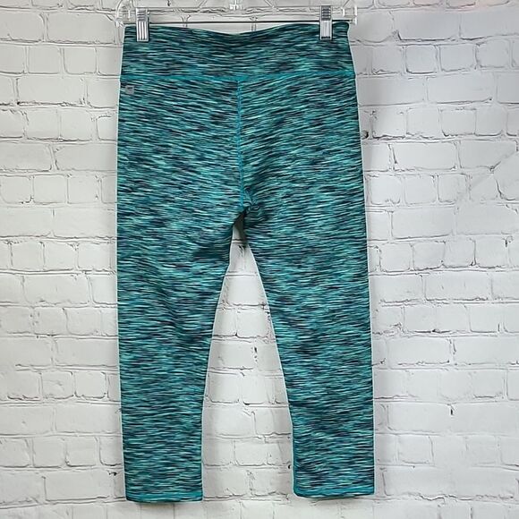 Fabletics Salar Capri Leggings Emerald Multi Stripe Cropped Compression Sz Small - Picture 7 of 8
